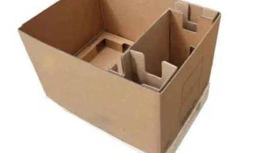 Pallet-box-with-fittings.jpg
